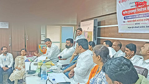 Vilas Bhumre warning fertilizer dealers