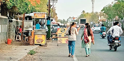 Karad encroachment issue: कराडची विद्यानगरी अतिक्रमणाच्या विळख्यात