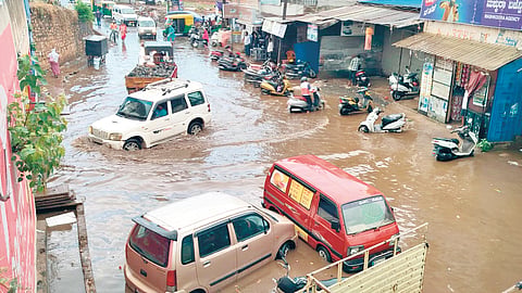 Belgaum: स्मार्ट सिटीचा बोलबाला, विकासाचा बोजवारा