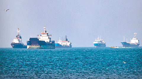 Hormuz sea conflict |