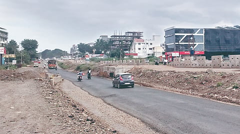 Pandharpur news: पंढरपुरात पालखी महामार्गाचे काम रखडलेलेच