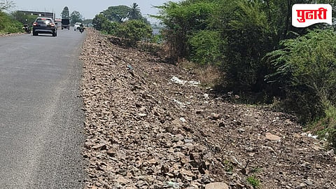 Road construction news | शिरढोण–टाकवडे–कुरुंदवाड मार्गावरील निकृष्ट कामावर नागरिकांचा आक्षेप