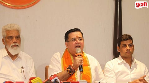 Thane News : आनंद परांजपे यांना अश्रू अनावर, १४ वर्षांनंतर 'आनंदाश्रमा'त येताच दाटून आल्या जुन्या आठवणी
