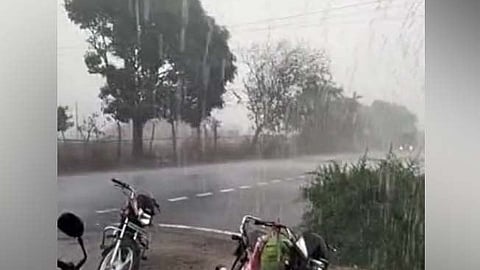 Unseasonal Rain