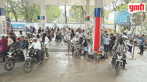 Petrol Pump Crowd