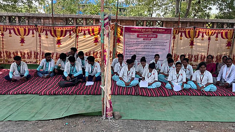 Washim nursing college protest