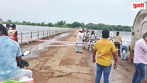 Siddhatek bridge closure