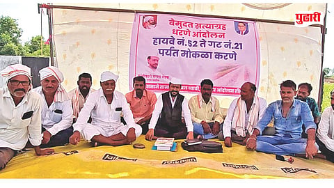 farmers protest for farm road