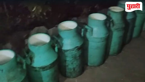 Fake Milk | पामोलिन तेलापासून बनावट दूध तयार करणारा धंदा उघड; धरणगाव तालुक्यातील दूध विक्रेत्यावर गुन्हा