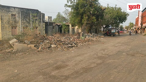 Nanded crime | १०० कोटींच्या रस्ते कामात नवा वाद; उपअभियंता कार्यालयाची तोडफोड, व्यवस्थापकावर गुन्हा