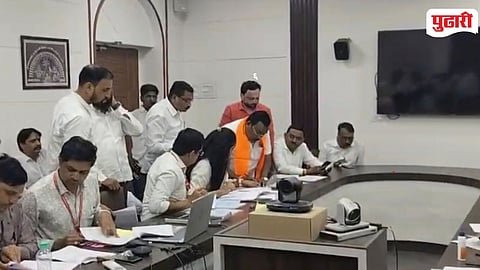 Jalgaon MLC Election | जळगाव विधान परिषद निवडणूक : १६ उमेदवारी अर्ज वैध; माघारीनंतर चित्र स्पष्ट होणार
