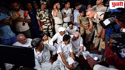 Congress protest | राज्यसभेचा अर्ज रद्द, निवडणूक आयोगाने भेटही दिली नाही, अखेर आयोगाच्या प्रवेशद्वारावरच काँग्रेसचे धरणे!