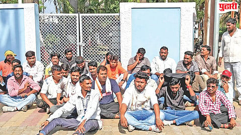 Jalna Garbage Vehicle Drivers Protest