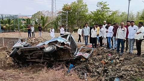 Latur Accident: भरधाव क्रेटाची क्रूझरला पाठीमागून जोरदार धडक; तीन महिलांचा मृत्यू, 11 जण जखमी