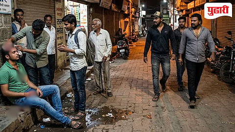 Ambajogai crime news | अंबाजोगाई शहरात गुंडगिरी पुन्हा बोकाळू लागली; विद्यार्थ्यांवर तिघांकडून जीवघेणा हल्ला