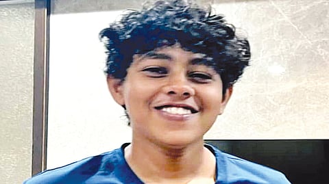 रौनक अडगुळे