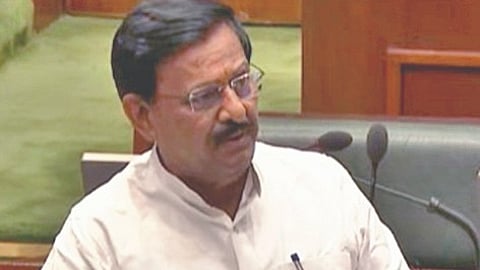 Subhash Deshmukh: महाराष्ट्रातील शेतकऱ्यांनाही कर्नाटकच्या धर्तीवर वीज द्या