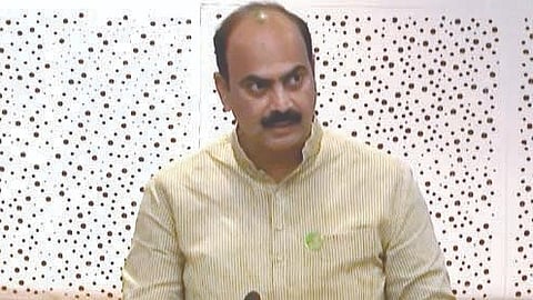 Manoj Ghorpade: शेतकऱ्यांच्या प्रश्नावर आ. मनोजदादा आक्रमक; कृषी सौर कनेक्शन वेळेत देण्याची विधानसभेत जोरदार मागणी
