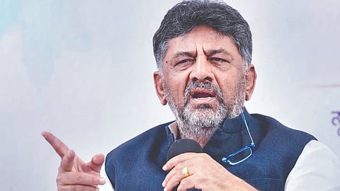 Karnataka politics: सिद्धूसमर्थकांना १० मंत्रिपदे