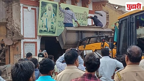 Shivaji Market Demolition Dhule