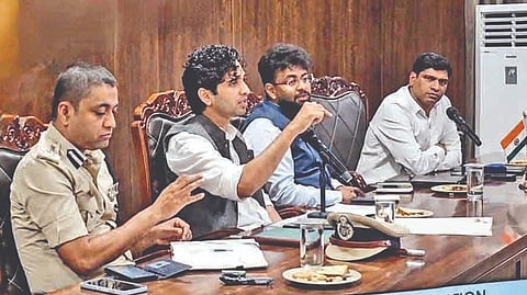 Karnataka News : उड्डाणपुलाच्या कामाला सप्टेंबरचा मुहूर्त