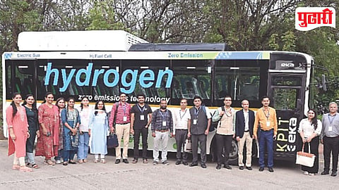 Hydrogen Bus