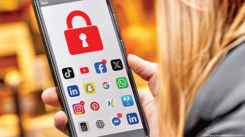 France Bans Social Media |