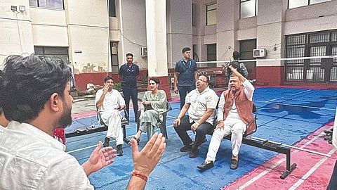 Vishal Patil: विशाल पाटील यांना दिल्ली पोलिसांनी घेतले ताब्यात