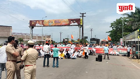 Maratha Reservation Protest: मराठा आरक्षणासाठी पैठणमध्ये एल्गार! हजारो समाजबांधवांचा रास्ता रोको; छ.संभाजीनगर, शेवगाव, पाचोड मार्गावरील वाहतूक ठप्प