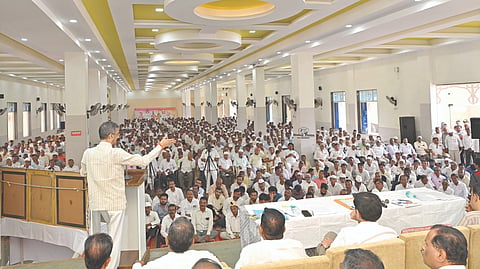 Shambhuraj Desai | साखर उद्योगाच्या पाठीशी शासन ठामपणे उभे : पालकमंत्री शंभूराज देसाई