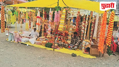Eet Ganesh festival market