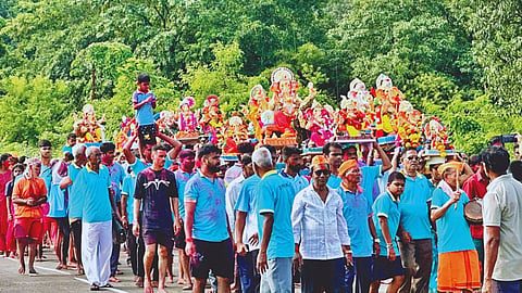 Gauri Ganpati Visarjan