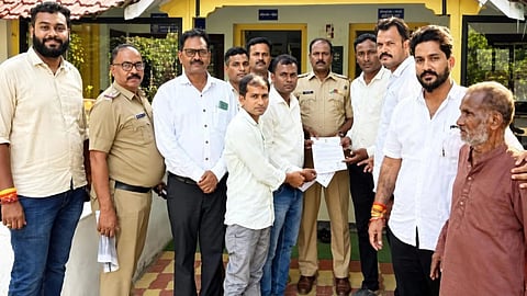 Chandrapur News : फेसबुकवरील आक्षेपार्ह कमेंटवरून वरोऱ्यात राजकीय वातावरण तापले