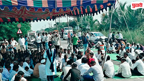 Parbhani Fulkalas Rasta Roko
