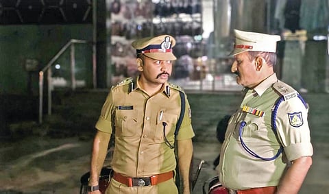 Belgaum Police Raid : ६० ठिकाणी छापे; १५ गुन्हे दाखल