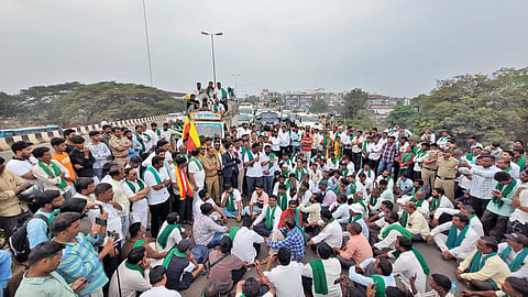 Belgaum Farmers Foot March : पदयात्रा बेळगावात; आज हुबळीकडे