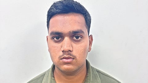 Delivery Boy Theft |