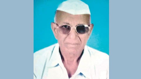 Solapur Accident