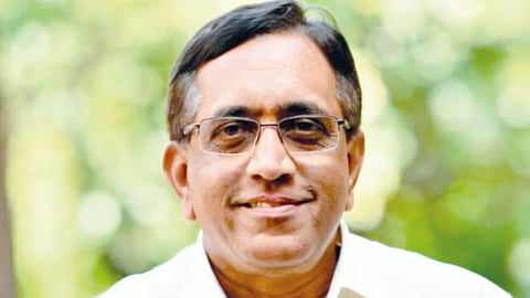 दीपक ढवळीकर