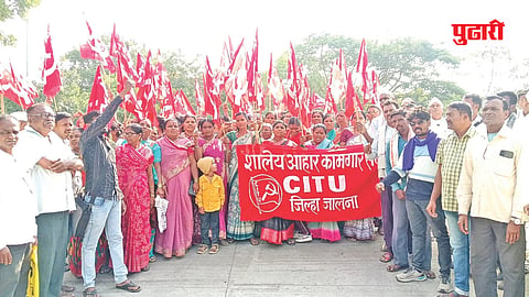 Jalna School Midday Meal Protest