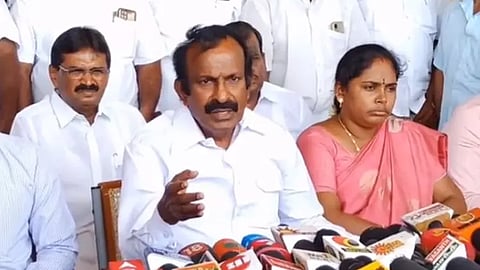 அமைச்சர் முத்துசாமி