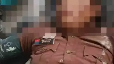 injured police