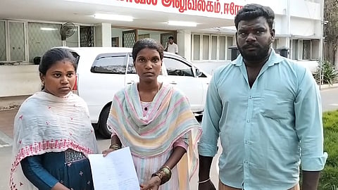 பாதிக்கப்பட்ட பெண்கள்