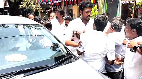 ADMK