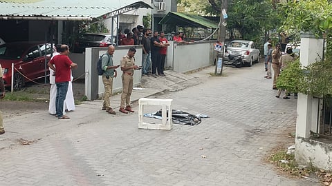 குழந்தையின் சடலம் கிடந்த இடம்