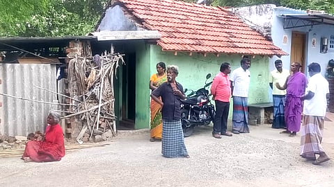 உயிரிழந்தவரின் வீடு