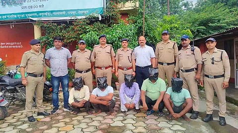சிறுமி வன்கொடுமை வழக்கில் கைதான ஐவர்