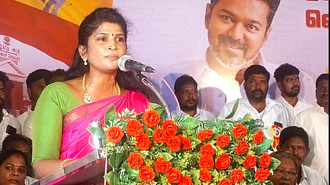 மாவட்ட பொறுப்பாளர் அஜிதா ஆக்னல்