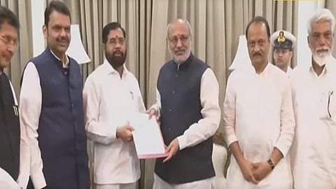 ராஜினாமா கடிதத்தை வழங்கினார் ஏக்நாத் ஷிண்டே