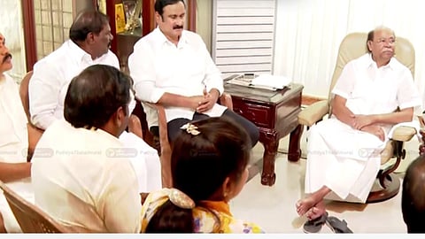 clash between ramadoss and anbumani